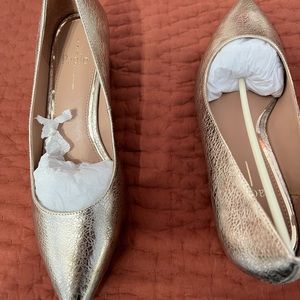 Beautiful brushed gold heels.